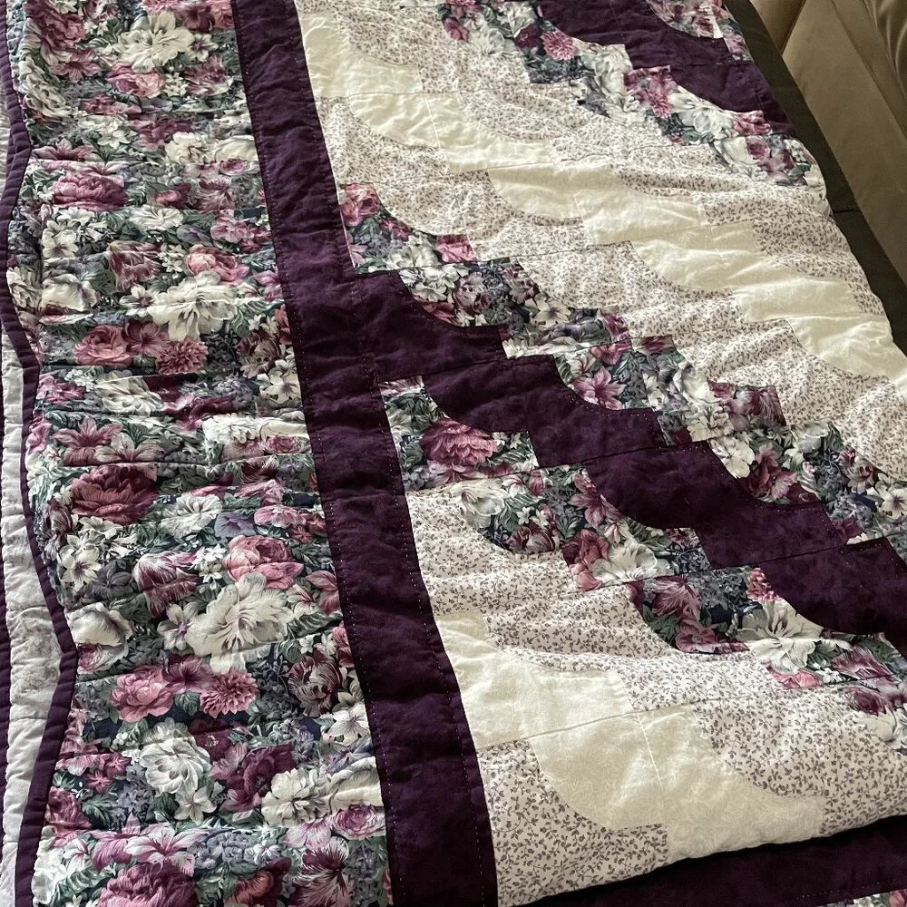 Heirloom Hand Stitched Amish Quilt, Stunning Vintage Heritage, Antique XL King - Picture 9 of 16
